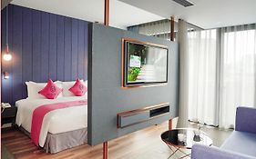 Home Hotel